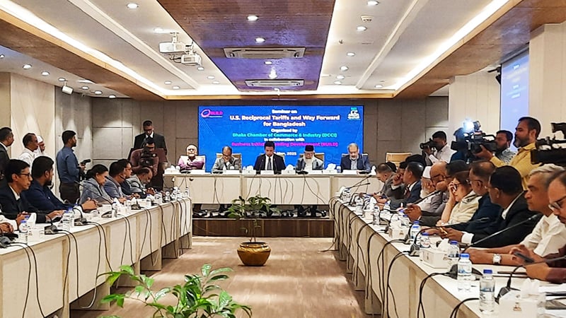 যুক্তরাষ্ট্রের শুল্ক নিয়ে এত ভয়ের কিছু নেই