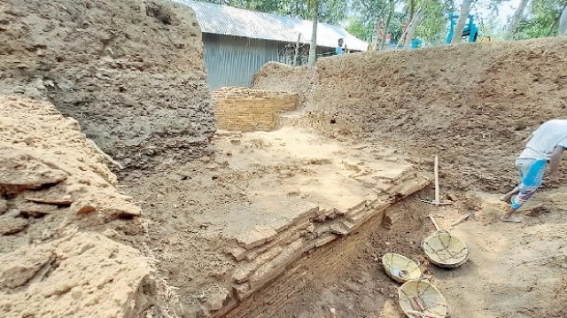 লালমাই পাহাড়ে মিলল নতুন প্রতœতাত্ত্বিক নিদর্শন