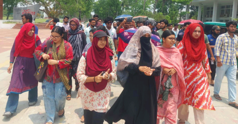 কুয়েটের ৩৭ শিক্ষার্থীকে শোকজের প্রতিবাদে আবারও আন্দোলন