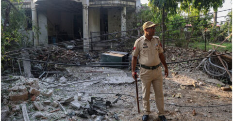 ভারতের জম্মু-কাশ্মির থেকে হজ ফ্লাইট বাতিল