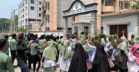 রাজশাহীতে নার্সদের দুপক্ষের সংঘর্ষ, আহত ১০
